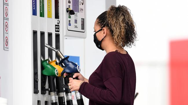 People are struggling to fill their tanks Picture: NCA NewsWire/File