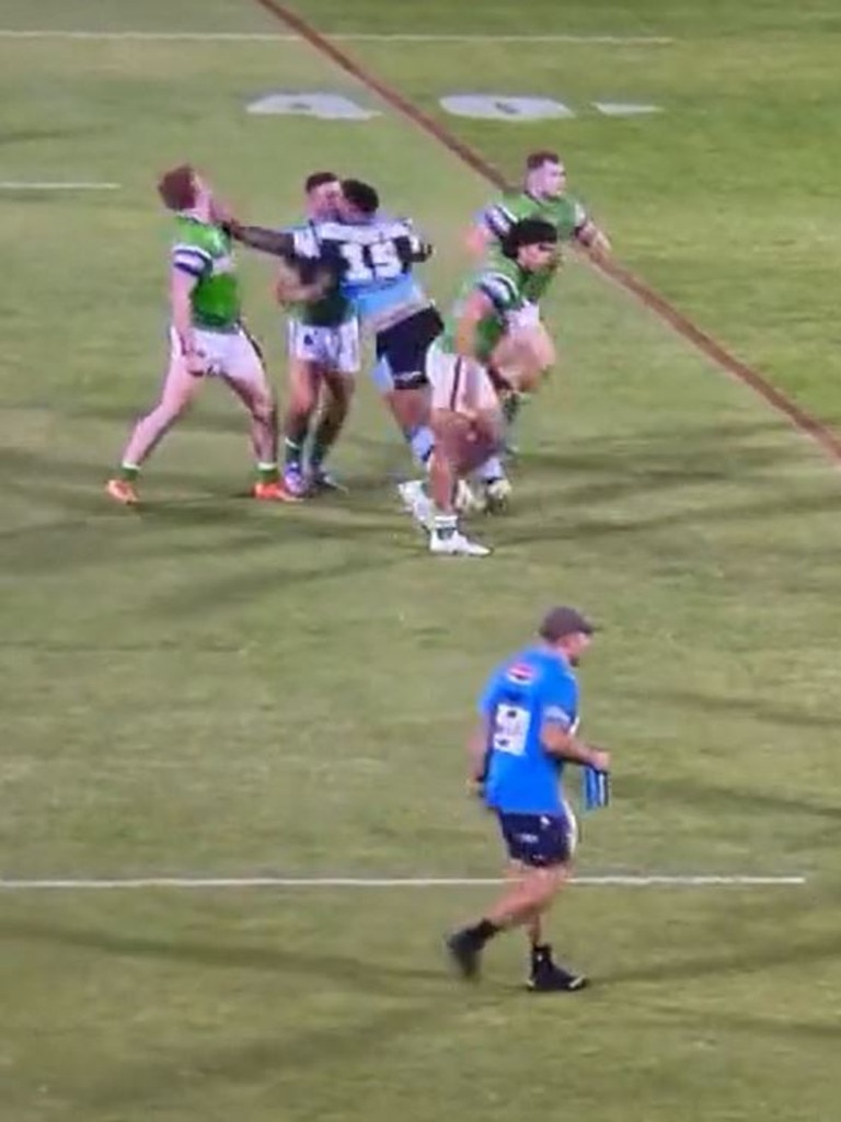 Cronulla Shark Royce Hunt reignites Canberra Raiders-Penrith Panthers  rivalry with 'weak-gutted dog' slur, The Canberra Times