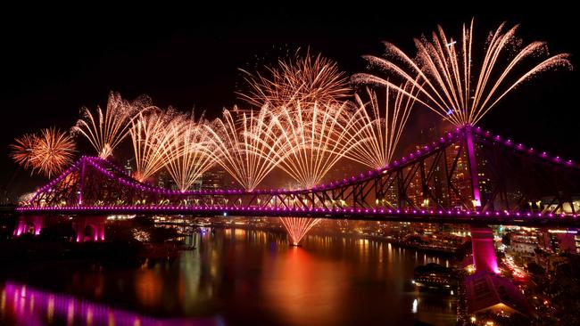 Fireworks at RiverFire from Howard Smith wharves, City, on Saturday 2nd September 2023 - Photo Steve Pohlner
