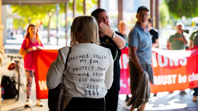 Anti-vaccine protesters outside of the Supreme Court on Thursday. Picture: NCA NewsWire / Morgan Sette