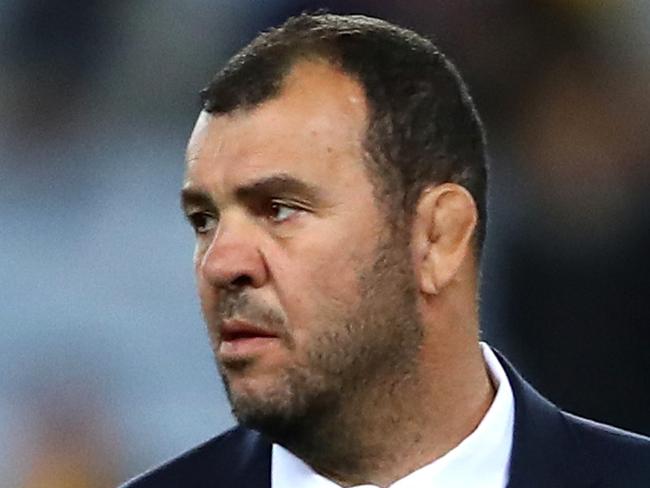 SYDNEY, AUSTRALIA - AUGUST 18:  Wallabies coach Michael Cheika watches his players warm up during The Rugby Championship Bledisloe Cup match between the Australian Wallabies and the New Zealand All Blacks at ANZ Stadium on August 18, 2018 in Sydney, Australia.  (Photo by Cameron Spencer/Getty Images)