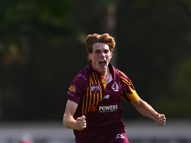 BRISBANE, AUSTRALIA - FEBRUARY 13: Callum Vidler of Queensland celebrates dismissing Ollie Davies of New South Wales during the ODC match between Queensland and New South Wales at Allan Border Field, on February 13, 2025, in Brisbane, Australia. (Photo by Albert Perez/Getty Images)