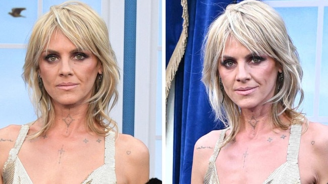 Ex-Scrubs star Eliza Coupe looked virtually unrecognisable while promoting her new show. Picture: AFP