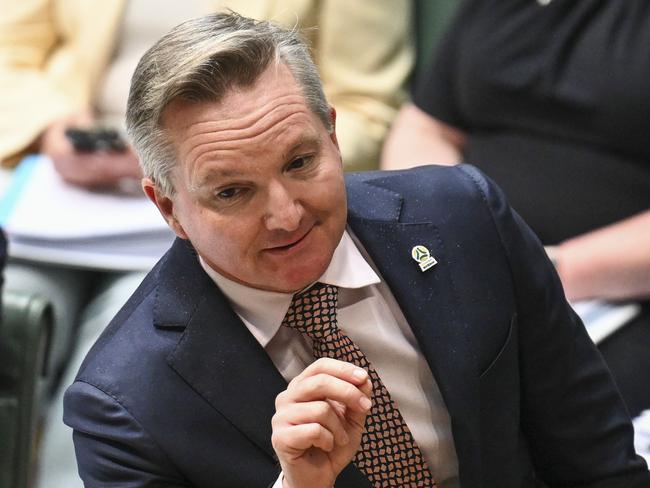 CANBERRA, AUSTRALIA, NewsWire Photos. AUGUST 1, 2023: Climate Change and Energy Chris Bowen during Question Time at Parliament House in Canberra. Picture: NCA NewsWire / Martin Ollman