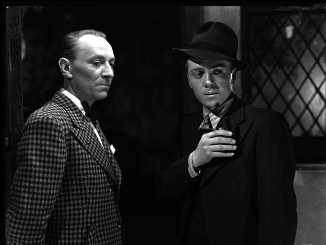 William Hartnell (left) and Richard Attenborough in a scene from the 1947 film Brighton Rock.