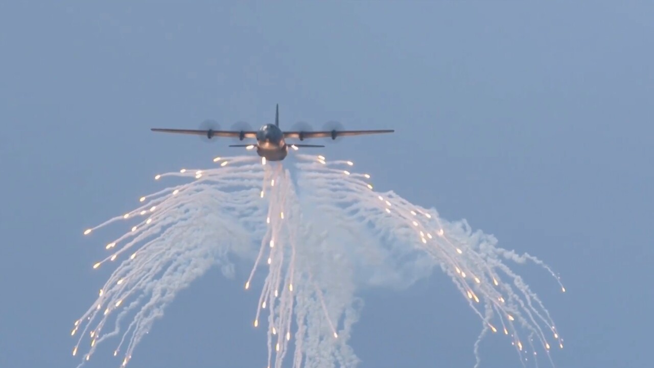 Gold Coast prepares for Australia’s largest airshow Sky News Australia