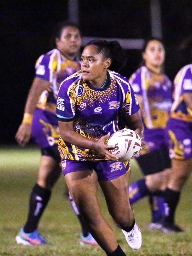 Etuina Suavai plays out of dummy half for Edmonton in the Cairns District Rugby League (CDRL) women's match between the Edmonton Storm and the Innisfail Leprechauns, held at the Smithfield Sporting Complex. Picture: Brendan Radke