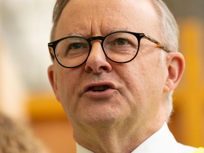 ADELAIDE/ KAURNA YARTA, AUSTRALIA - NewsWire Photos JANUARY 17, 2024: The Prime Minister Anthony Albanese at the TAFE SA facility at Tonsley. Picture: NCA NewsWire / Morgan Sette