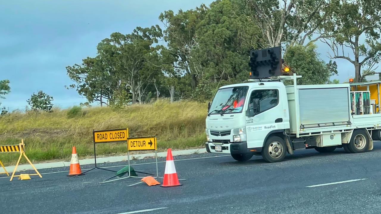 The Cunningham Hwy at Allan, 10km outside Warwick remains closed after a two-vehicle crash on Tuesday morning.