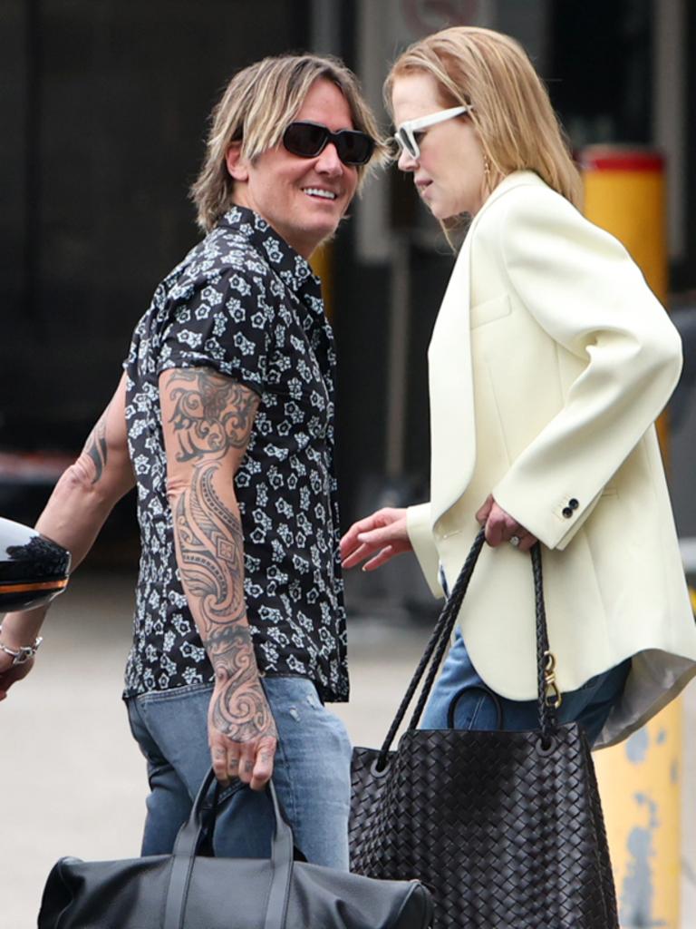 Keith Urban Spotted Picking Nicole Kidman Up From Sydney Airport ...