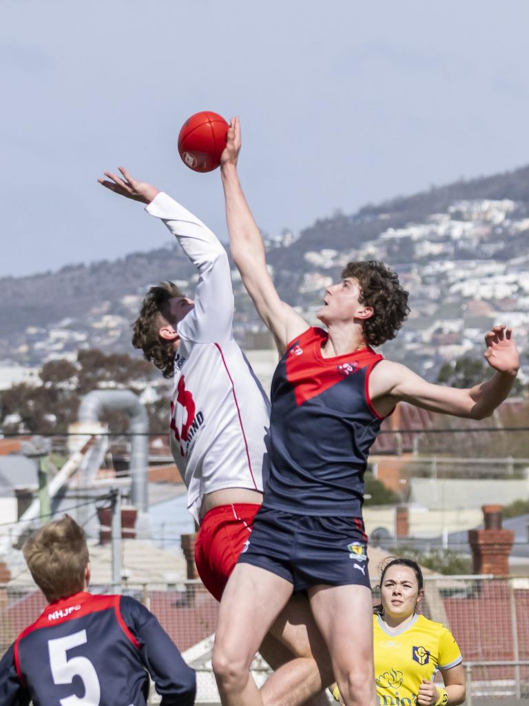 STJFL Grand finals U18 Boys Clarence v North Hobart at North Hobart Oval. Picture: Caroline Tan