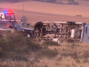 A mother and daughter died in a horrific car crash near Everard Central in South Australia's Mid-North just after 5pm on October 31, 2023. Picture: 7NEWS