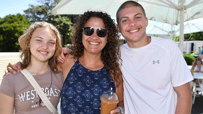 Delaney Perrett, Amanda, Sorren at Caloundra Music Festival. Picture: Patrick Woods.