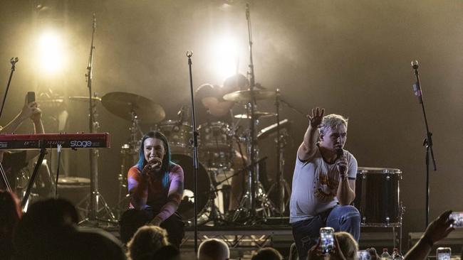 Sheppard performing at Savannah Sounds as a part of Port Douglas Carnivale 2025. Picture: Cats Eye Productions / Supplied