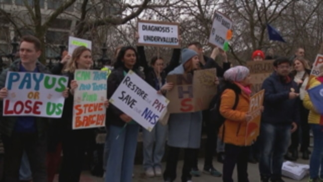 Thousands Hold Four Day Walk Out In England Over Pay Dispute | News.com ...