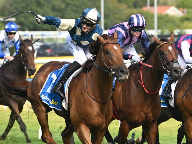 MELBOURNE, AUSTRALIA - FEBRUARY 22: Ethan Brown riding Jimmysstar defeats Craig Williams riding She's Bulletproof in Race 9, the Sportsbet Oakleigh Plate during Melbourne Racing at Caulfield Racecourse on February 22, 2025 in Melbourne, Australia. (Photo by Vince Caligiuri/Getty Images)