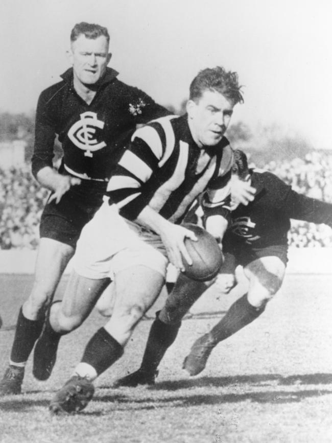 Lou Richards. Carlton v Collingwood.