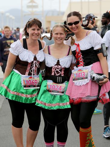 2014 Point to Pinnacle. Shelly Chilcott, left, Evelyn Beasley and Marika Smith before the start of the run