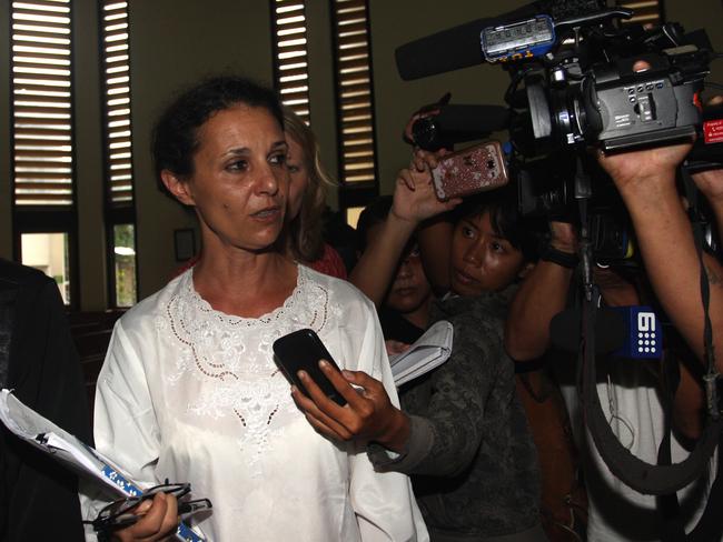 Sara Connor gives her statement to a journalist after the trial at Denpasar District Court. Picture: Supplied