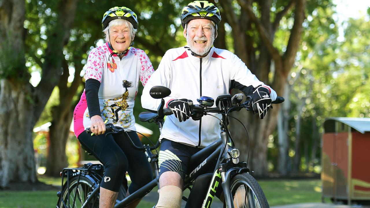 Townsville couple Elspeth and Ian Richardson take on tandem bike riding ...