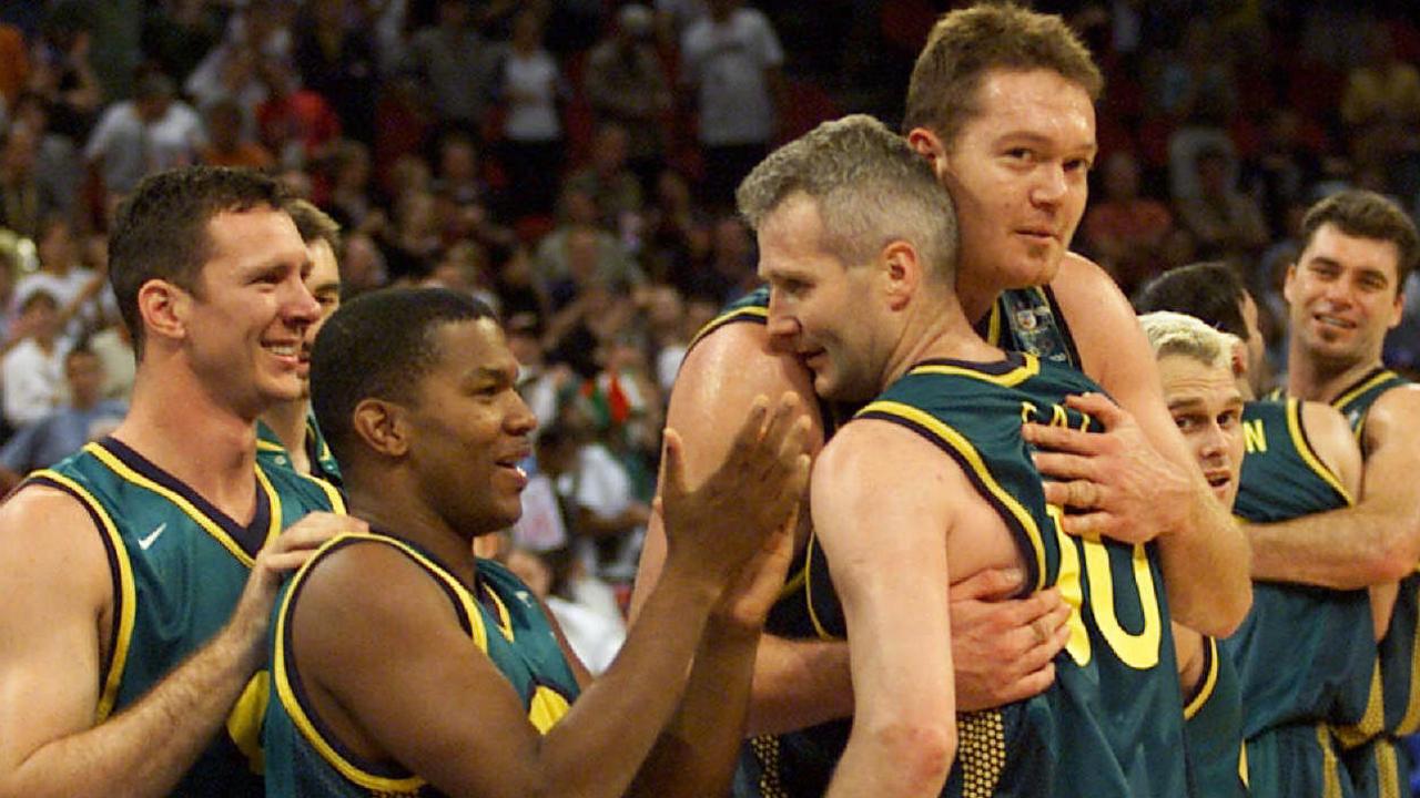 How Australian NBA star Luc Longley rediscovered his pride after storied  basketball journey - ESPN