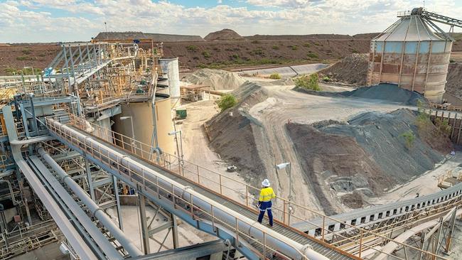 The Tanami closure represents the first time since the pandemic began in 2020 that a major Australian mine has been shuttered due to a Covid outbreak.