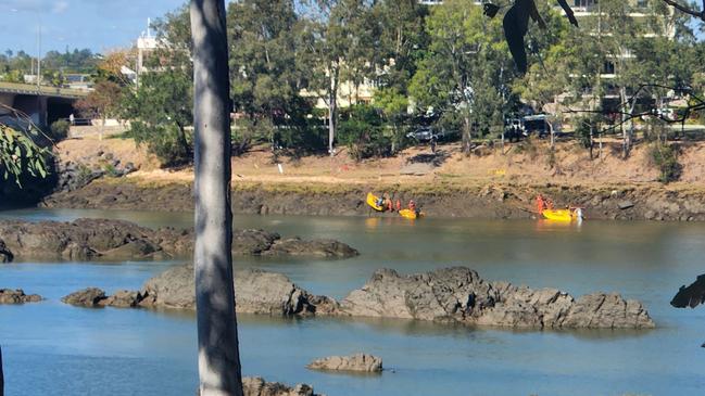 Boats in the Fitzroy River looking for the man.