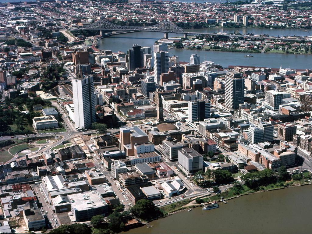 1970 - Aerial photograph of the inner city of Brisbane. Picture: Ted Holliday.