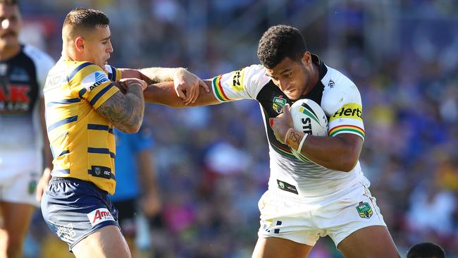 Viliame Kikau on the charge for the Panthers.