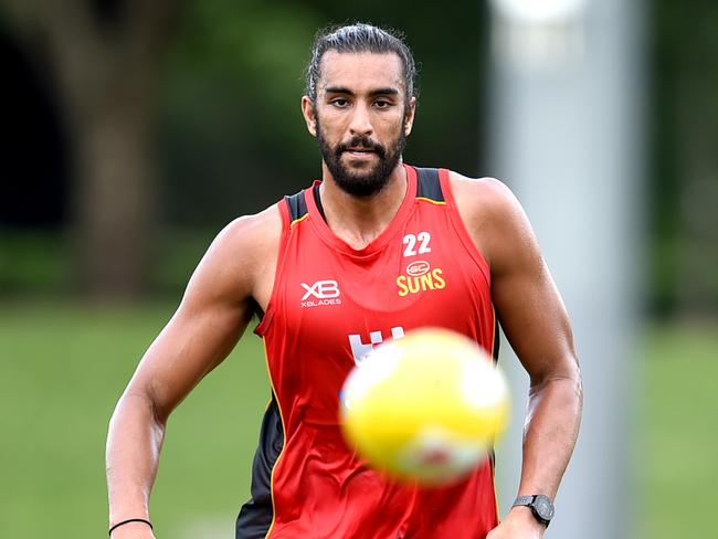 Suns ruckman Tom Nicholls Picture: Alix Sweeney