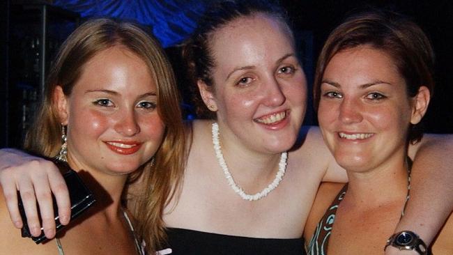 Lisa Somerville, Stephanie Alekna and Kylie McLaren at Mantaz Club and Bar Pic Bryan Lynch AD236040