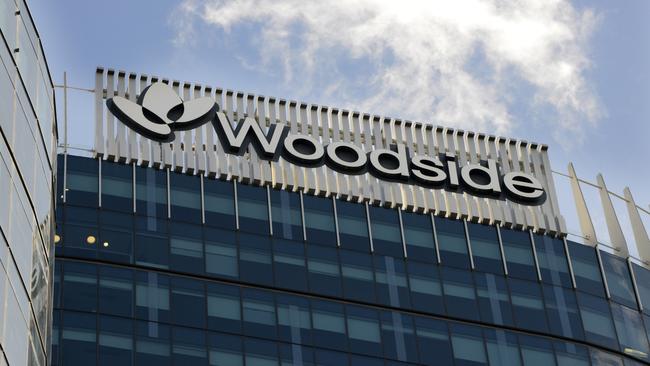 Oil and gas giant Woodside Energy fell 2.6 per cent. Picture: NCA NewsWire / Sharon Smith