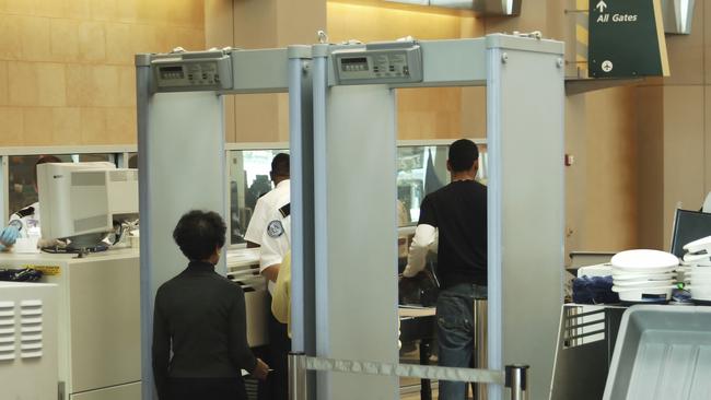 There are calls for airport-style security to be introduced to Gold Coast.