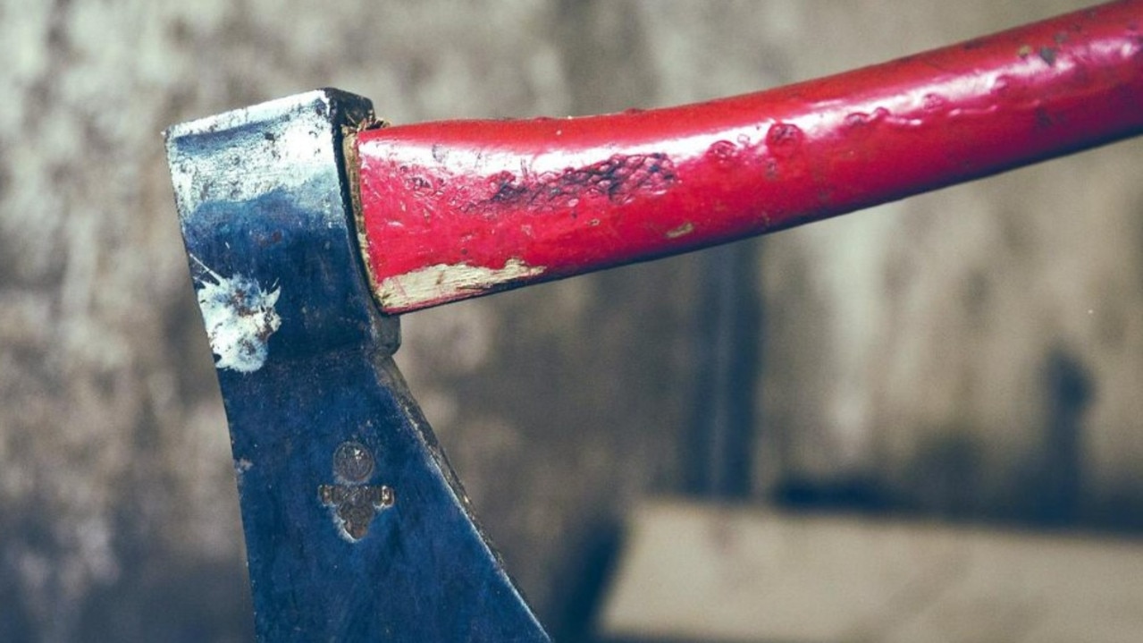 Man not co-operating with police after tomahawk attack