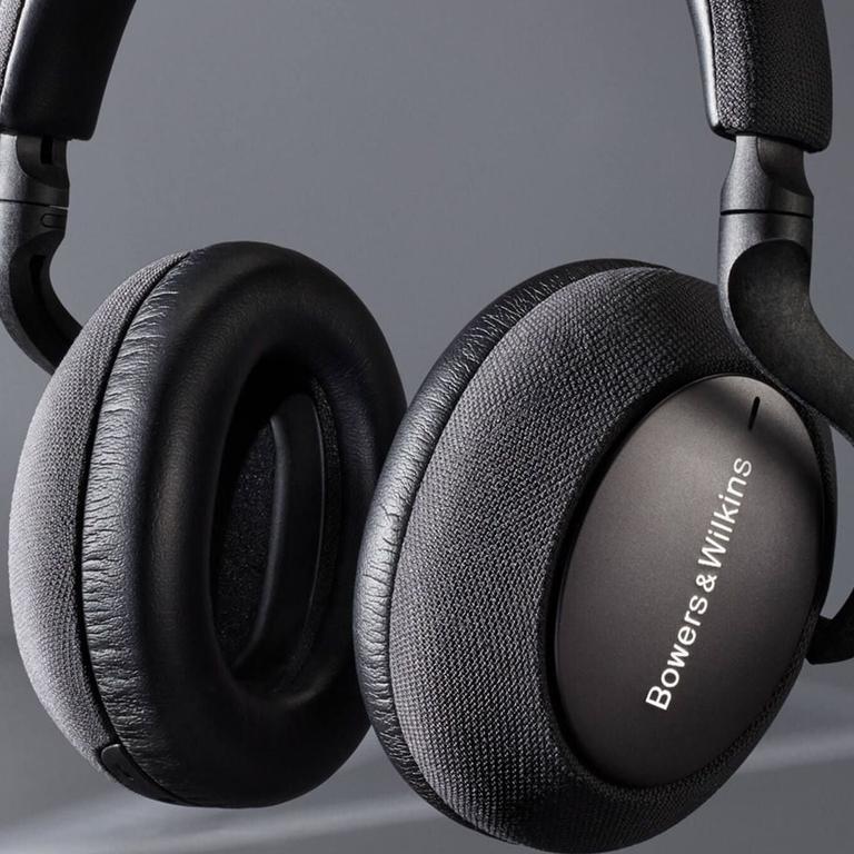 Bowers &amp; Wilkins PX7 – $599