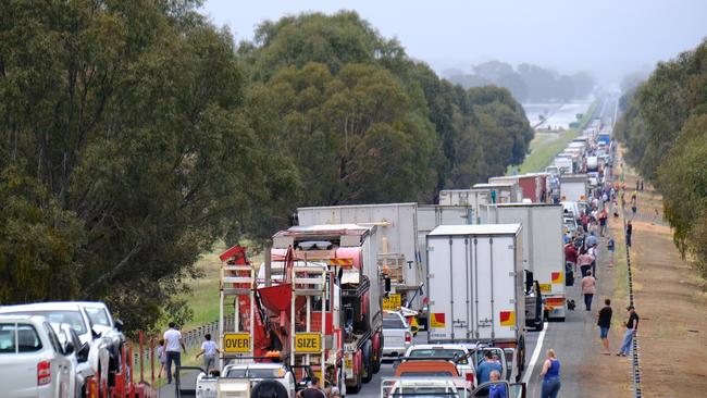 Drivers stranded on the main freeway between Sydney and Melbourne. Picture Simon Dallinger