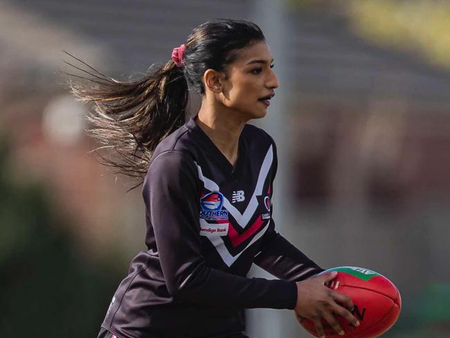 Eden Tone in action for Casey Thunder in SFNL Division 1 women's. Picture: Supplied.