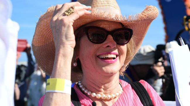 'You should be ashamed': Gai Waterhouse blasts ATC board members over Rosehill sale