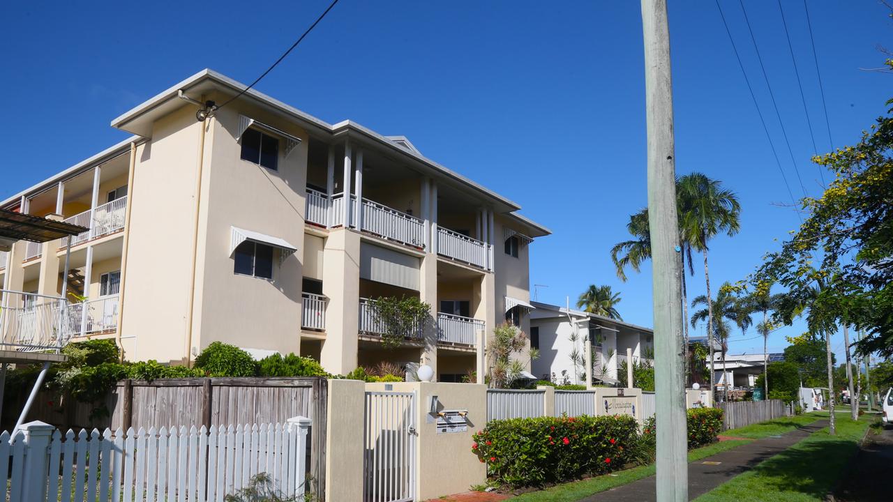 The Cairns apartment block listed as the return address on the package allegedly containing 3.15g of meth. Picture: Peter Carruthers