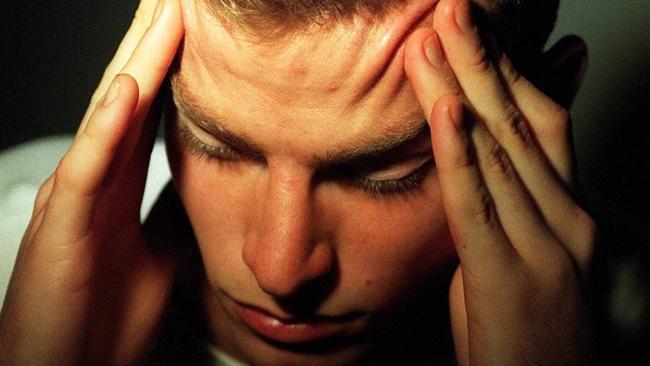 People With Headaches Cost Emergency Departments 10m The Courier Mail