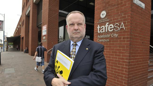 Then-TAFE SA chairman Peter Vaughan.