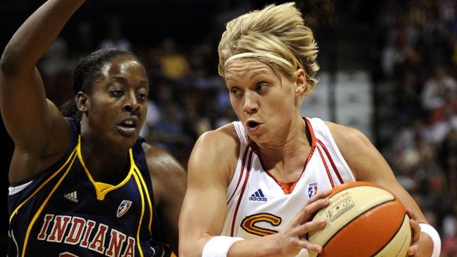 Erin Phillips playing in the WNBA back in 2009. (AP Photo/Bob Child) 