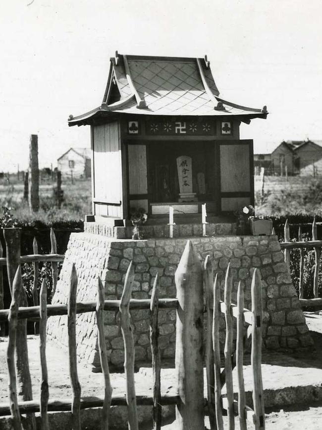 Shrine at Loveday internment camp 1946. Picture: The Advertiser, photographer Krischock