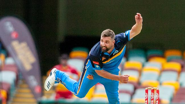 Gold Coast Thunder bowler Phil Tunnicliffe at the Gabba. Picture: ROBERT JONES/ACTION PHOTOS