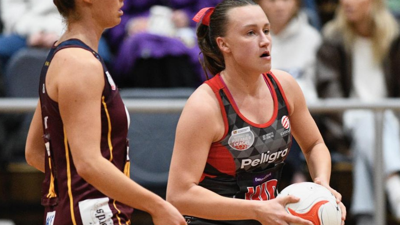 Live stream: In-form Garville, Oakdale set to collide in blockbuster