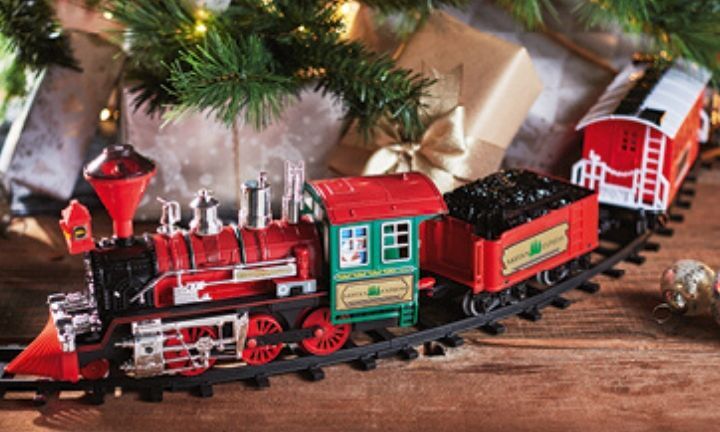 aldi christmas train set