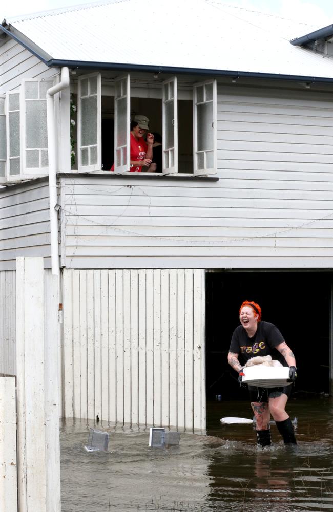 Jazmin Chartres cleaning her rented house on Vincent st, Milton. Picture: Steve Pohlner