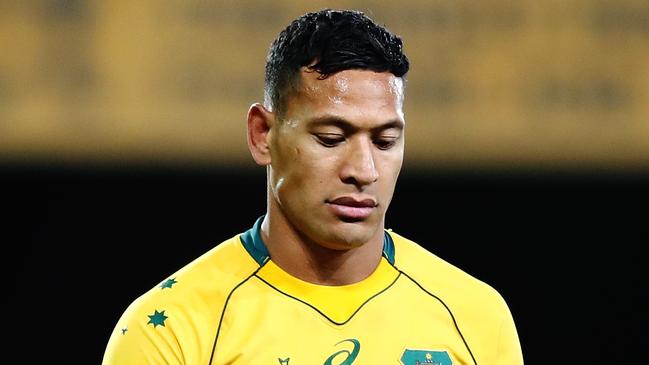 DUNEDIN, NEW ZEALAND - AUGUST 26:  Israel Folau of the Wallabies looks on during The Rugby Championship Bledisloe Cup match between the New Zealand All Blacks and the Australia Wallabies at Forsyth Barr Stadium on August 26, 2017 in Dunedin, New Zealand.  (Photo by Hannah Peters/Getty Images)