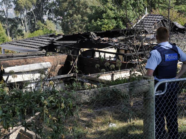 House fire in Casey Drive Berwick, The father escaped the flames but his son is still missing.