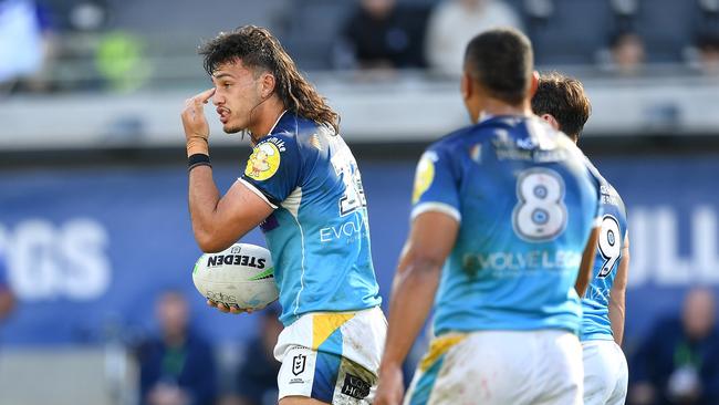 Tino Fa’asuamaleaui complained to the referee straight after the incident. Picture: NRL Photos/Gregg Porteous